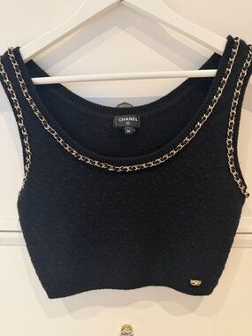 ⭐️ Worn Once Chanel Black Chain-Trim Knit Crop Top ⭐️